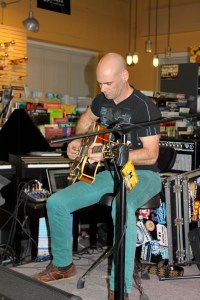 Shawn Kellerman playing Mel Browns guitar
